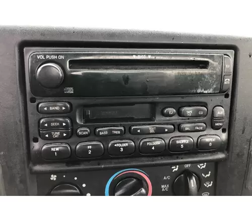 Radio Ford F650 Vander Haags Inc Col