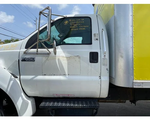 Cab FORD F650 4-trucks Enterprises LLC