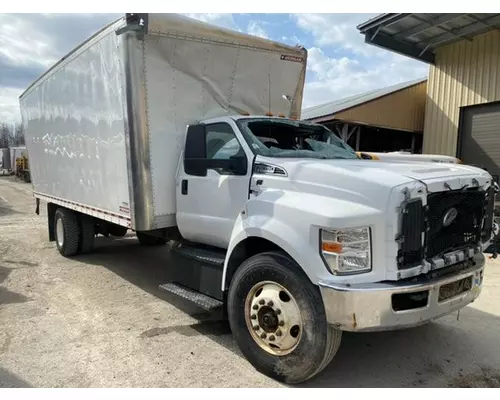 Complete Vehicle FORD F650 Dutchers Inc   Heavy Truck Div  Ny