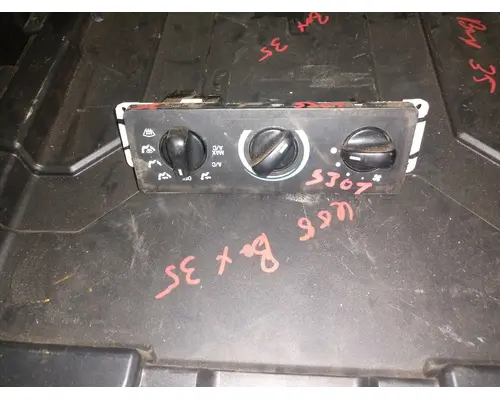 ECM (HVAC) FORD F650 Crest Truck Parts