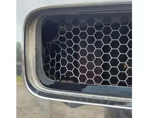 Ford F650 Grille