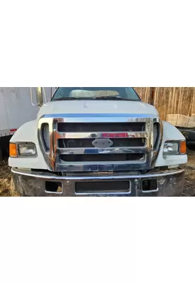 Ford F650 Grille