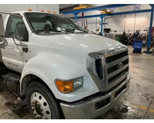 Ford F650 Hood