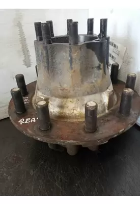 Ford F650 Hub