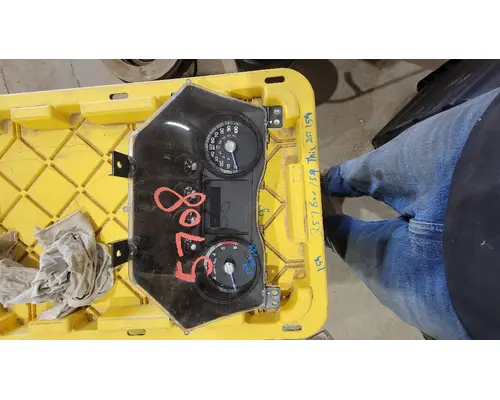Instrument Cluster FORD F650 Crest Truck Parts