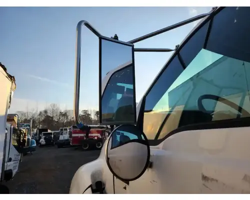 Ford F650 Mirror (Side View)