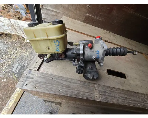 Power Brake Booster FORD F650 Crest Truck Parts