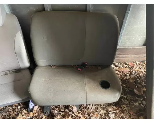Seat, Front FORD F650 Camerota Truck Parts