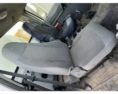 Seat, Front FORD F650 DTI Trucks