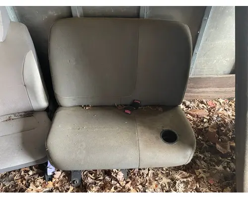 Seat, Front FORD F650 Camerota Truck Parts