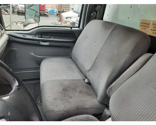 Seat, Front FORD F650SD (SUPER DUTY) LKQ Heavy Truck Maryland