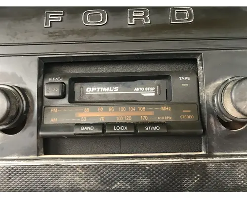 Radio Ford F700 Vander Haags Inc Cb