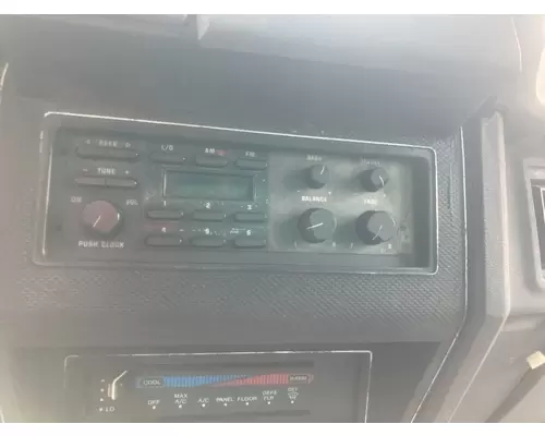 Radio Ford F700 Vander Haags Inc Kc
