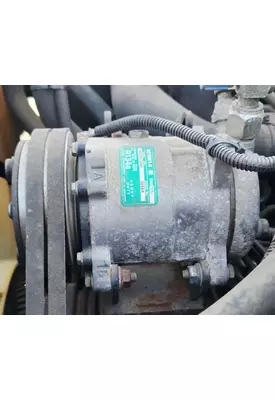 Ford F700 Air Conditioner Compressor