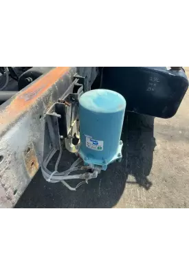 Ford F700 Air Dryer