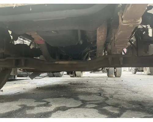 Axle Assembly, Front (Steer) FORD F700 Geco - Fresno