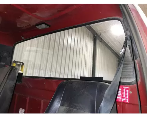 Ford F700 Back Glass