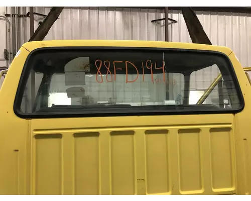 Ford F700 Back Glass