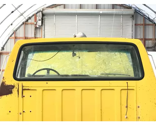 Ford F700 Back Glass