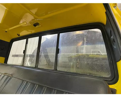 Ford F700 Back Glass