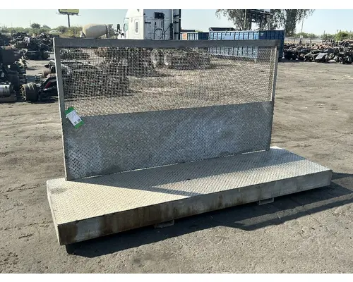 Body / Bed FORD F700 Geco - Fresno