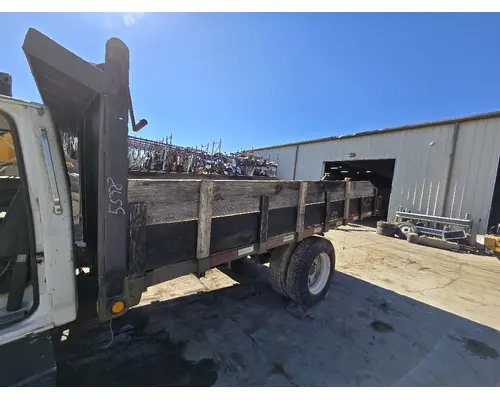 Body / Bed FORD F700 Crest Truck Parts