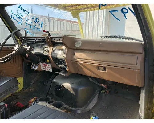 Ford F700 Cab Misc. Interior Parts