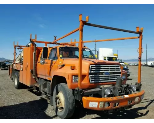 Ford F700 Cab