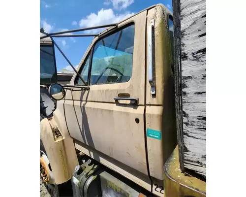 Cab Ford F700 Complete Recycling Group LLC
