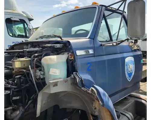 Cab Ford F700 Complete Recycling Group LLC