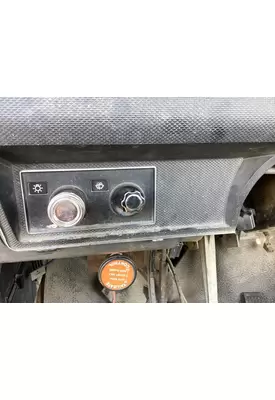 Ford F700 Dash Assembly