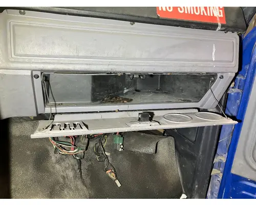 Ford F700 Dash Assembly