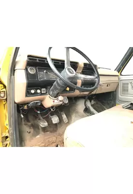 Ford F700 Dash Assembly