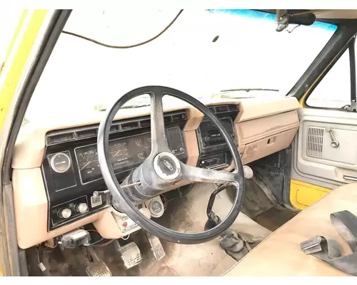 Ford F700 Dash Assembly