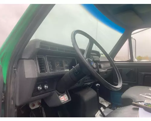 Ford F700 Dash Assembly