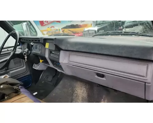 Ford F700 Dash Assembly