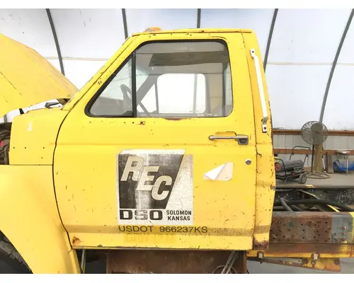 Door Assembly, Front Ford F700 Vander Haags Inc Cb