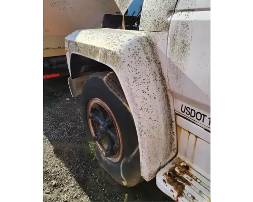 Ford F700 Fender Extension