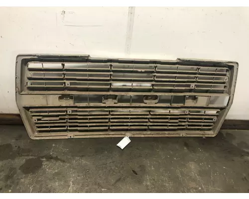 Ford F700 Grille