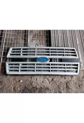 Ford F700 Grille