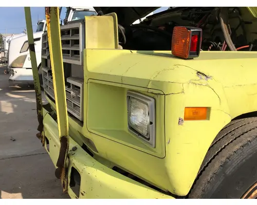 Ford F700 Hood