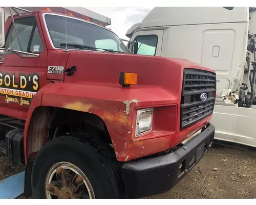 Ford F700 Hood