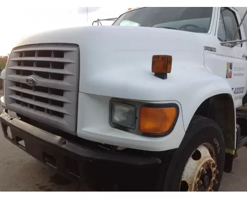 Ford F700 Hood