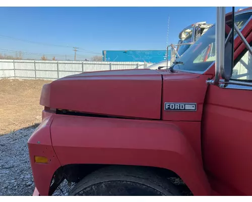 Ford F700 Hood