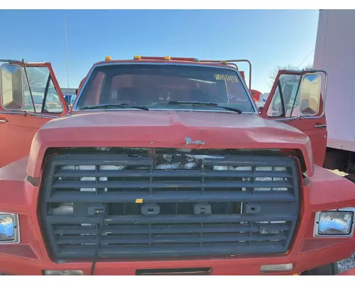 Ford F700 Hood