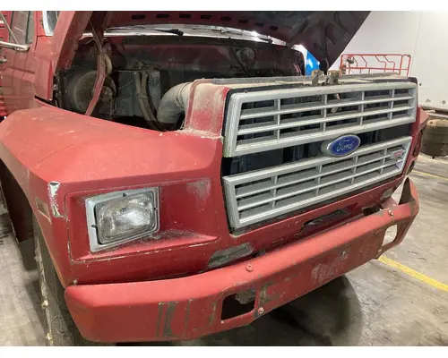 Ford F700 Hood