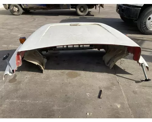 Ford F700 Hood