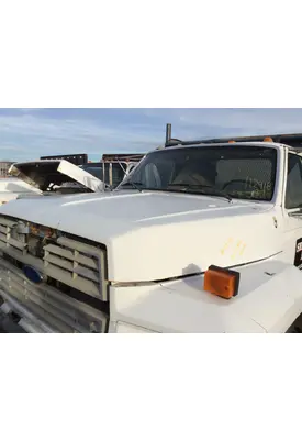 Ford F700 Hood