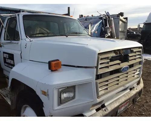 Ford F700 Hood