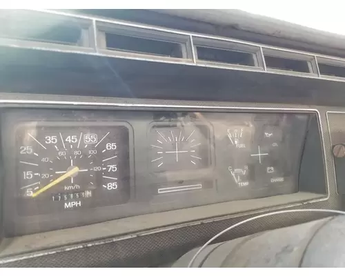 Ford F700 Instrument Cluster